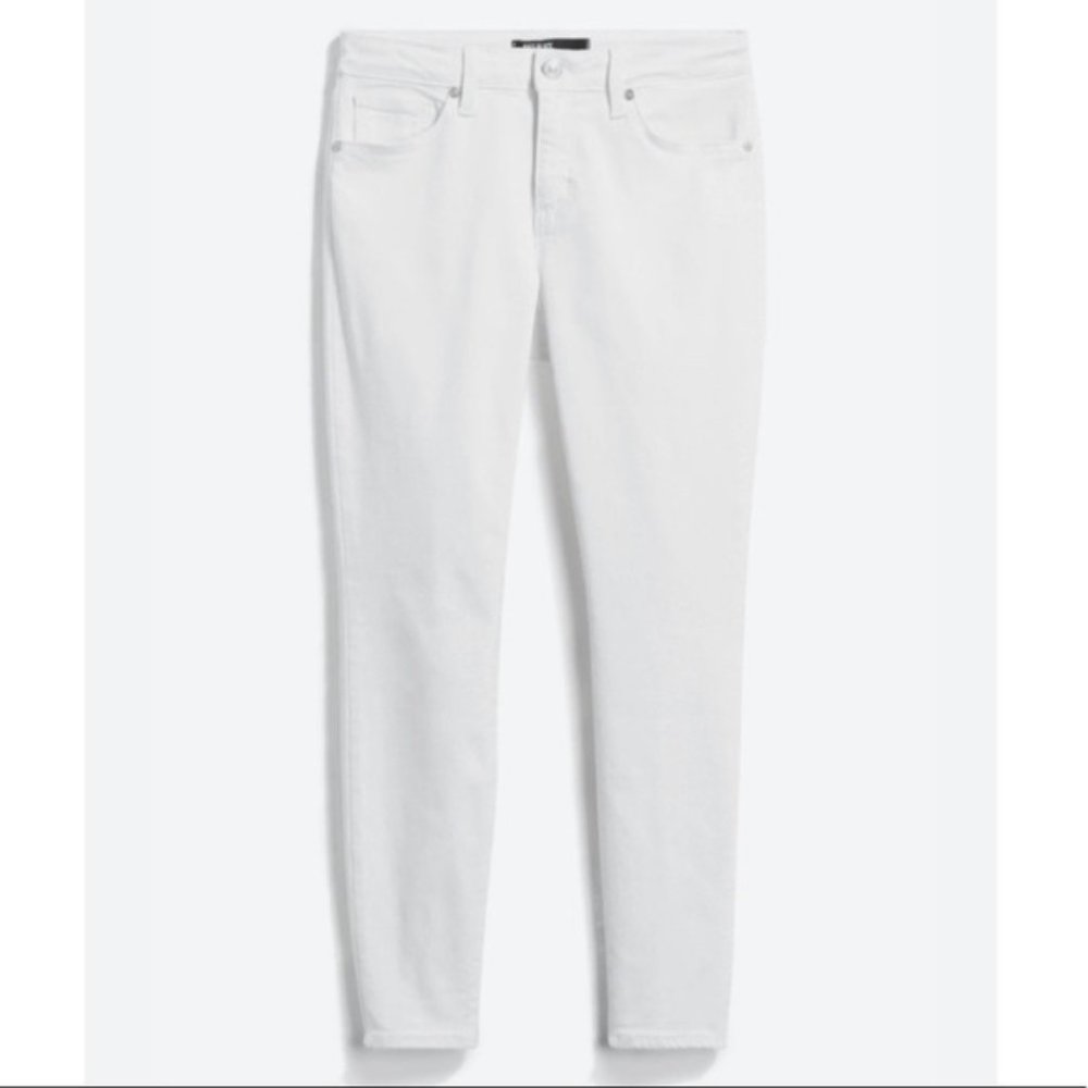 Just Black Denim - Skinny Jean In White
